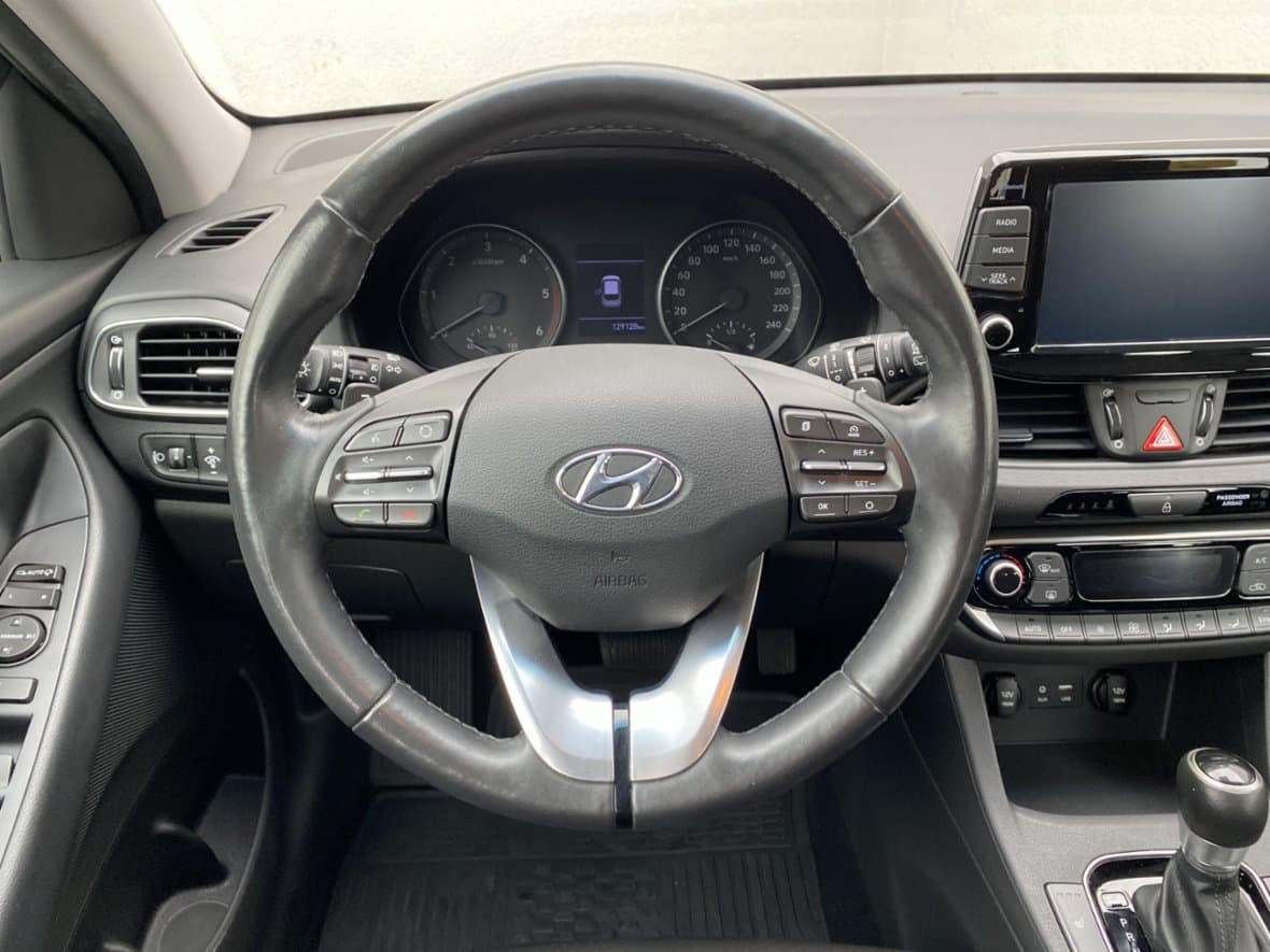 2020 Hyundai i30 - 11