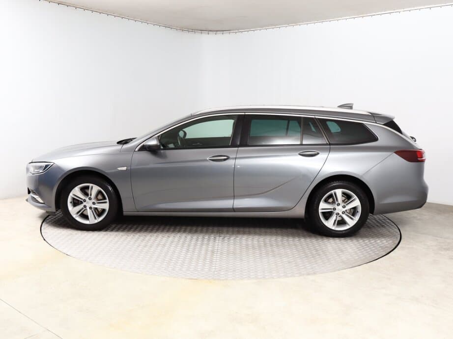 2018 Opel INSIGNIA - 4