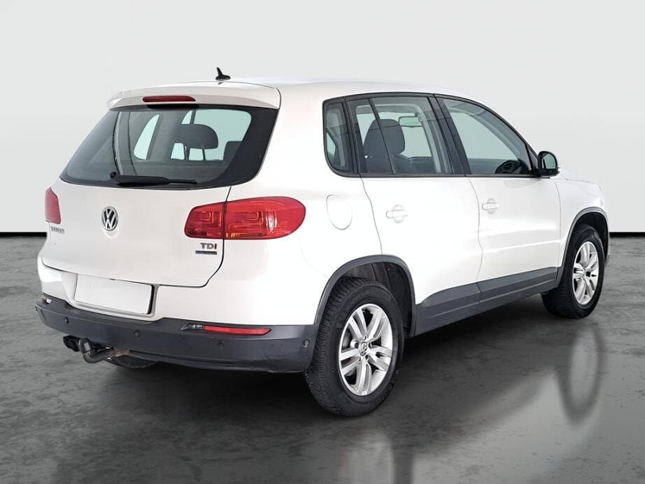 2012 Volkswagen TIGUAN - 7