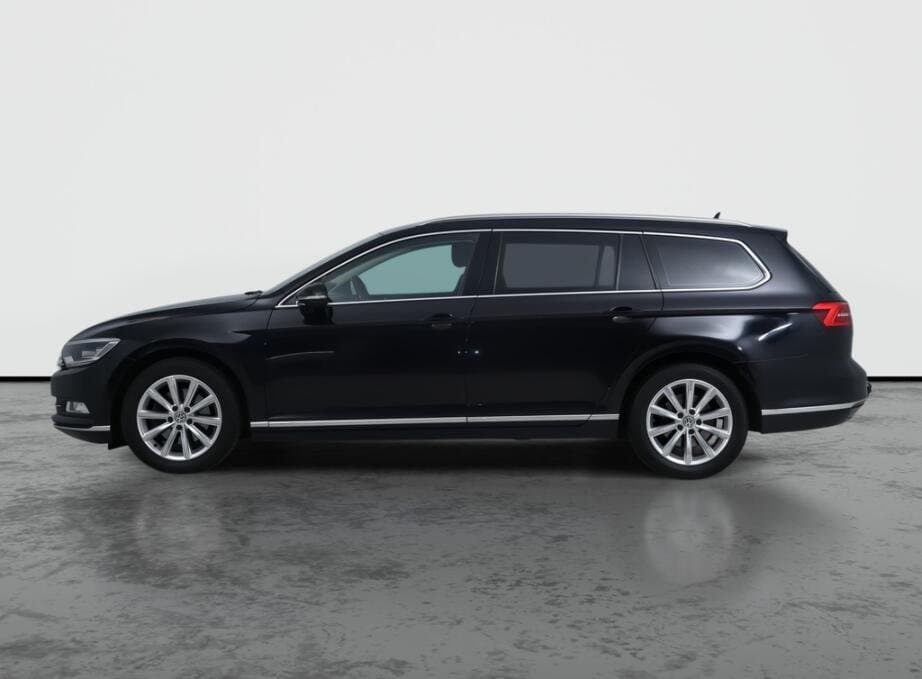 2017 Volkswagen PASSAT - 4