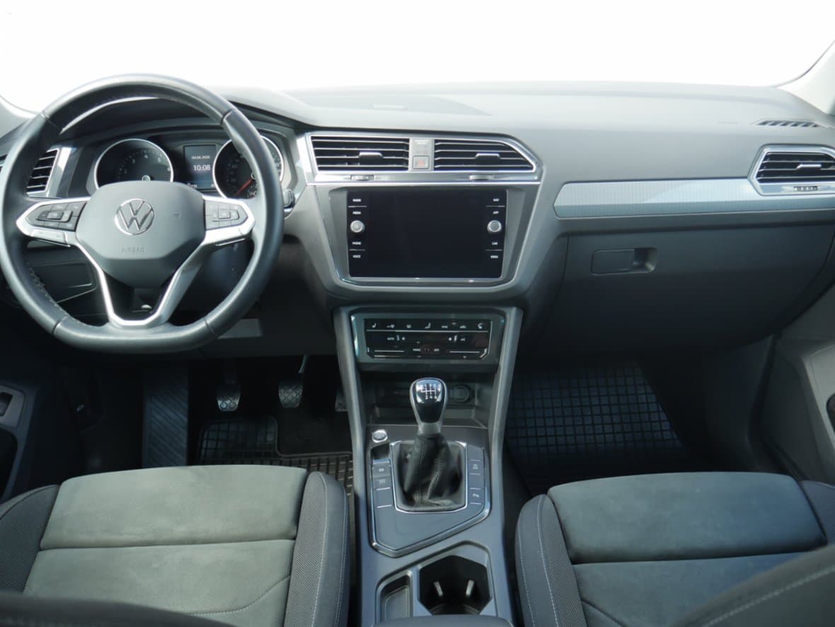 2021 Volkswagen TIGUAN - 8