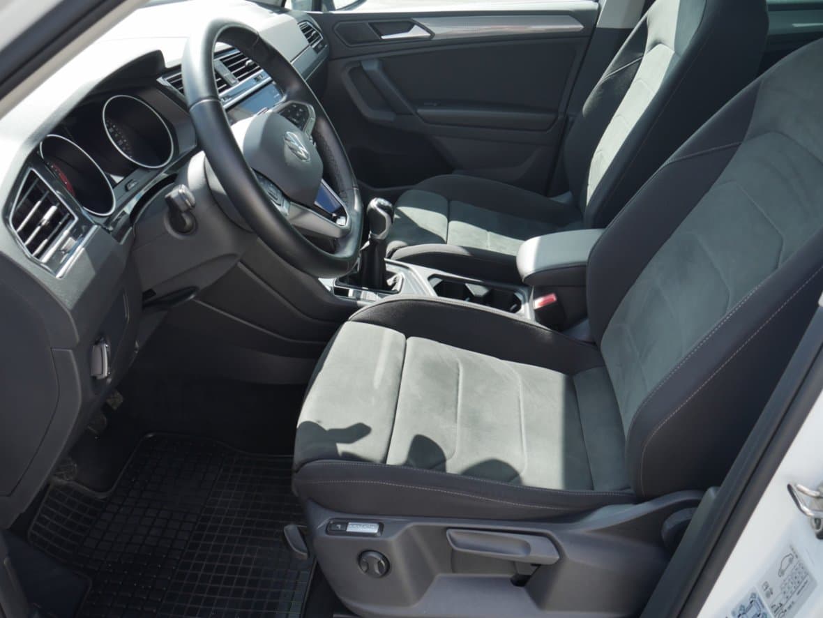 2021 Volkswagen TIGUAN - 9