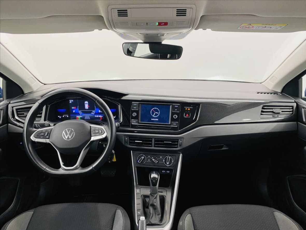 2022 Volkswagen POLO - 9