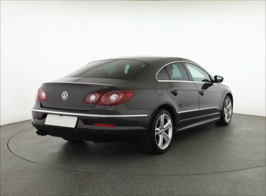 2011 Volkswagen PASSAT CC - 7