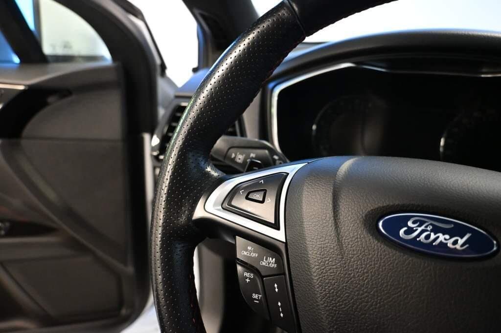 2021 Ford MONDEO - 14