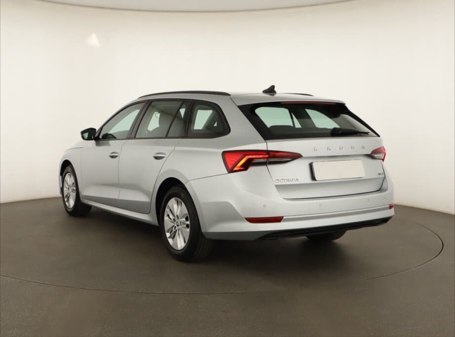 2022 Škoda OCTAVIA - 5