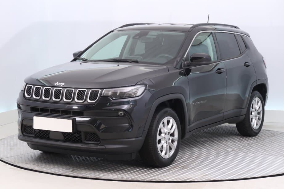 2021 Jeep COMPASS - 3