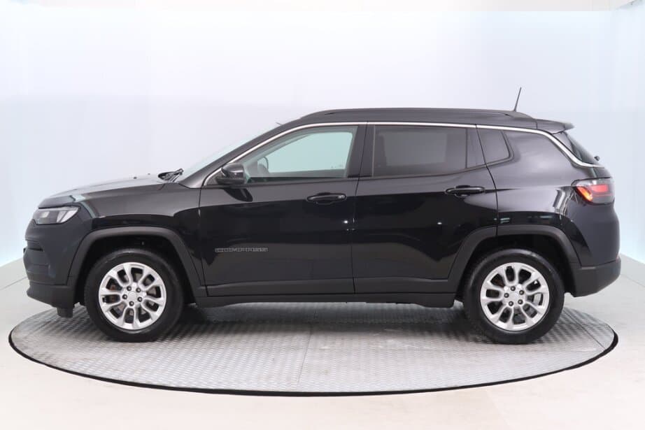 2021 Jeep COMPASS - 4