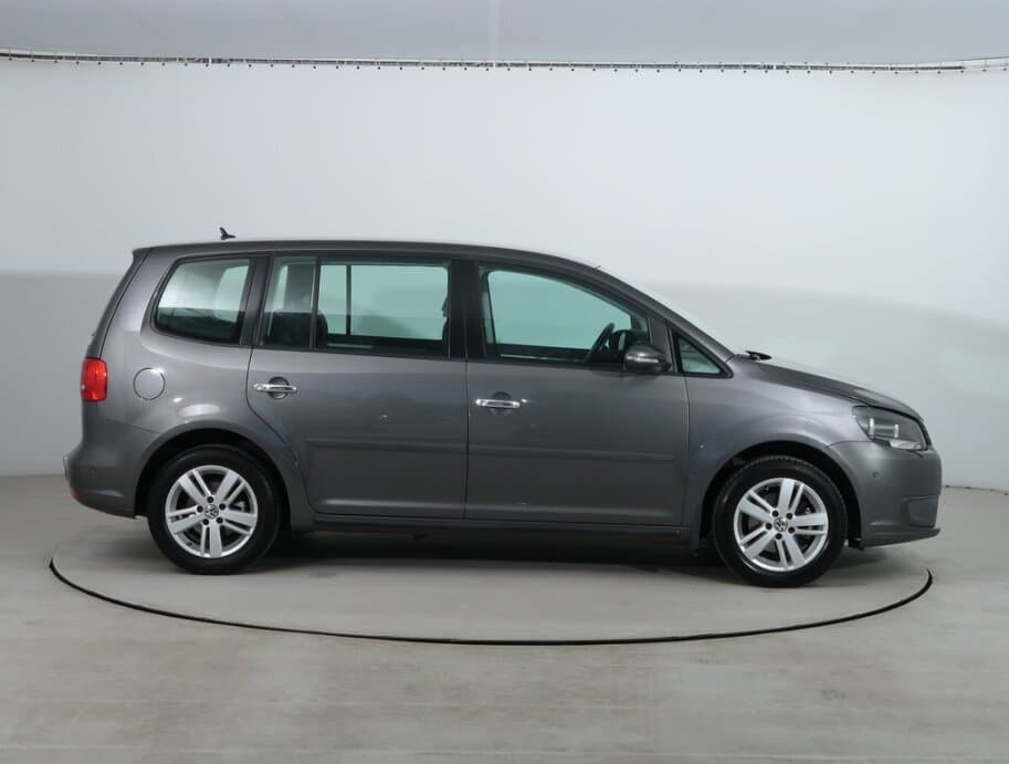 2011 Volkswagen TOURAN - 8
