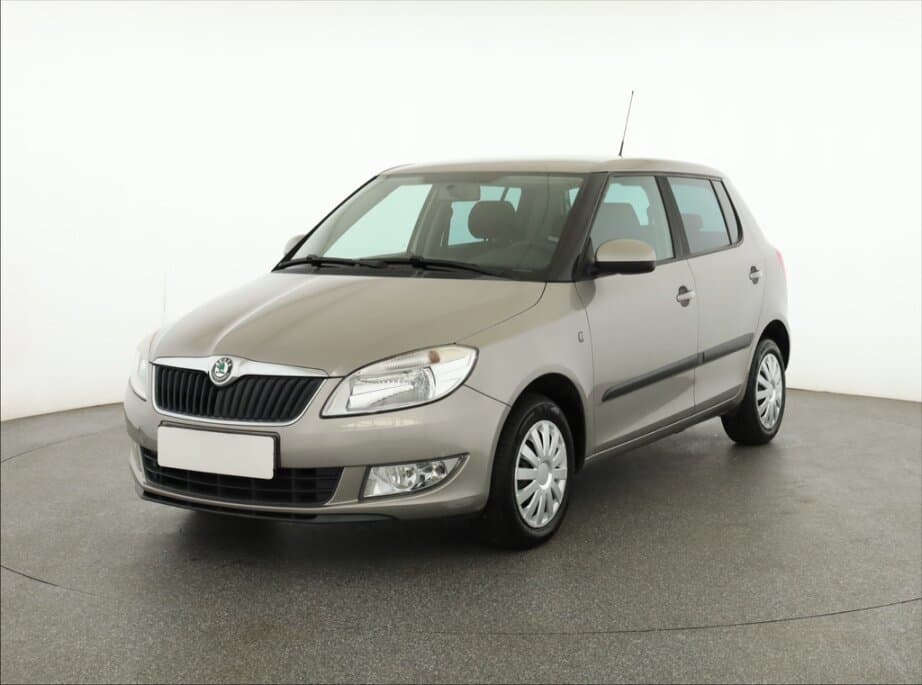 2011 Škoda FABIA - 5