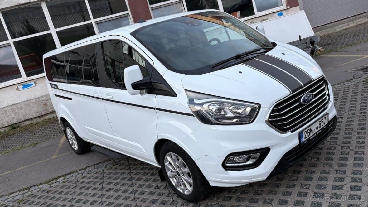 2021 Ford TOURNEO