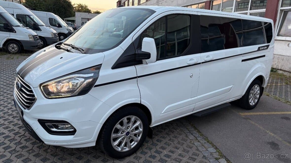 2021 Ford TOURNEO - 2