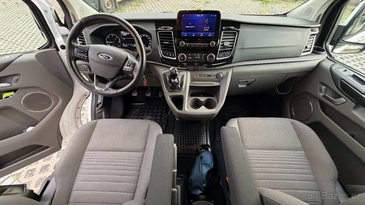2021 Ford TOURNEO - 13