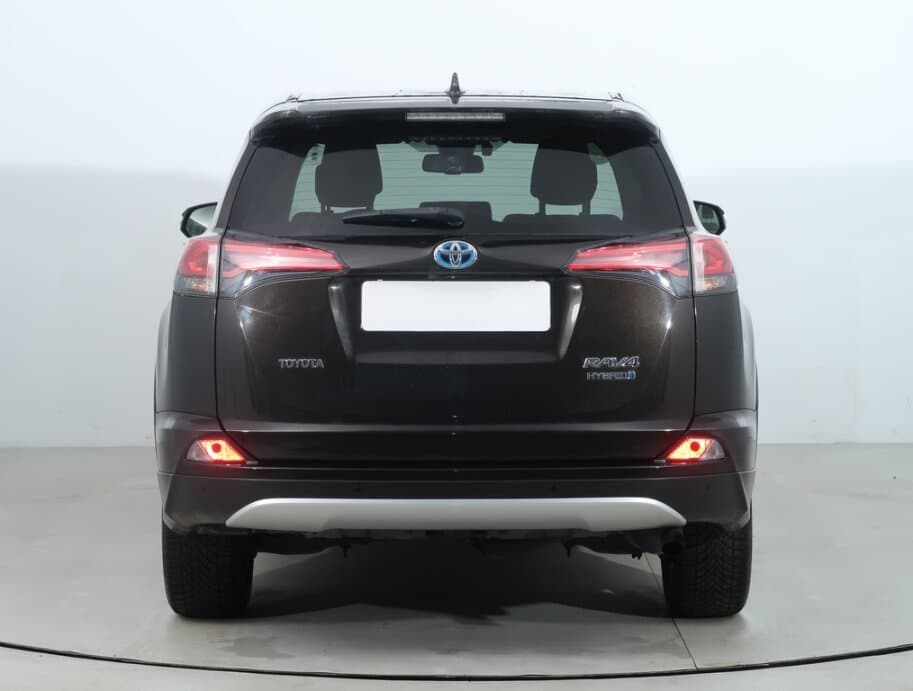 2016 Toyota RAV4 - 16
