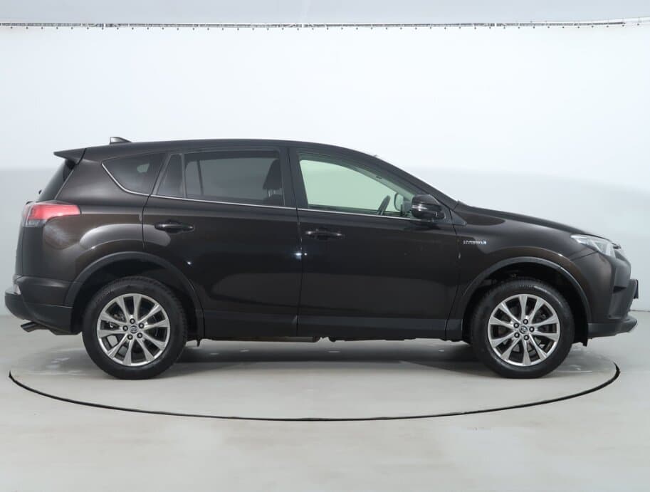 2016 Toyota RAV4 - 22