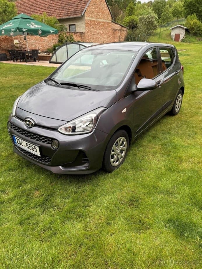 Hyundai i10 - 12