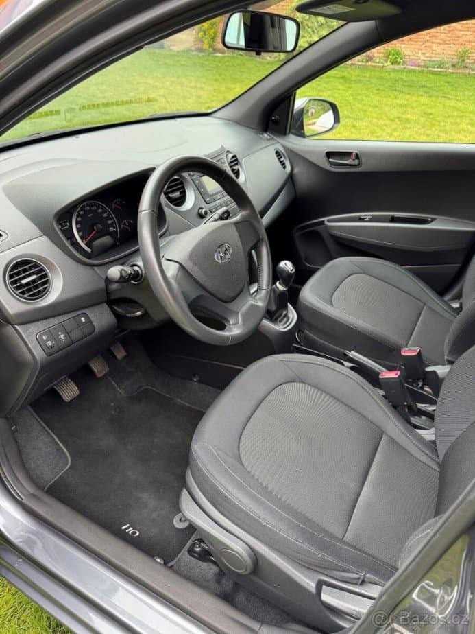 Hyundai i10 - 16