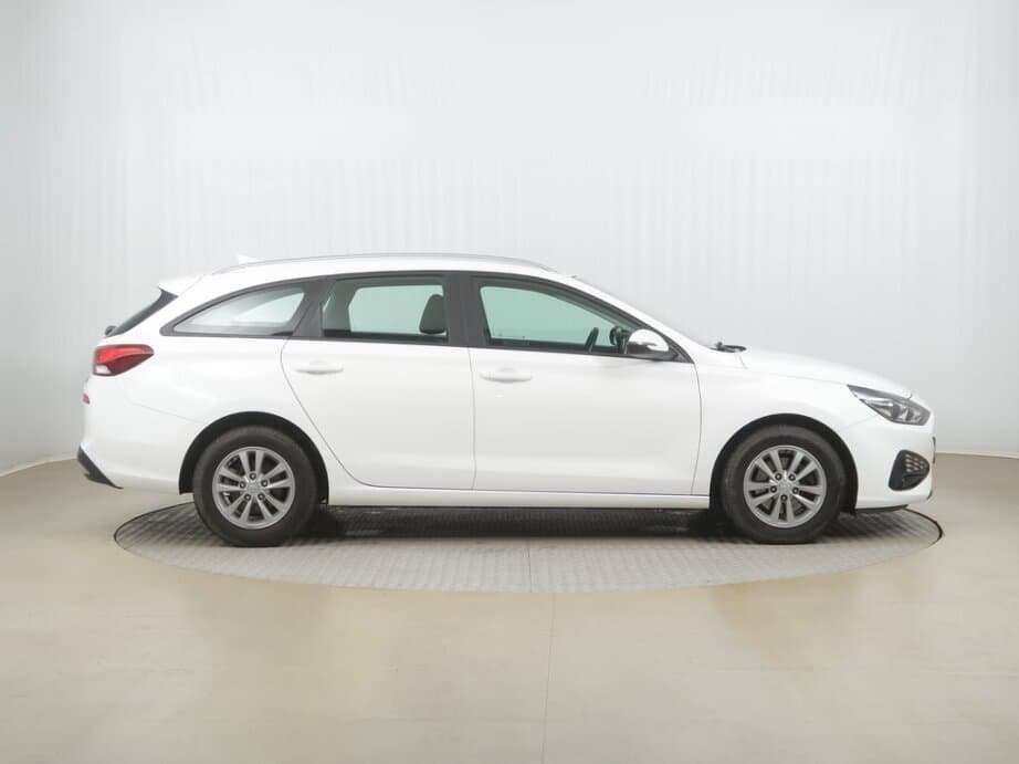 2022 Hyundai i30 - 8