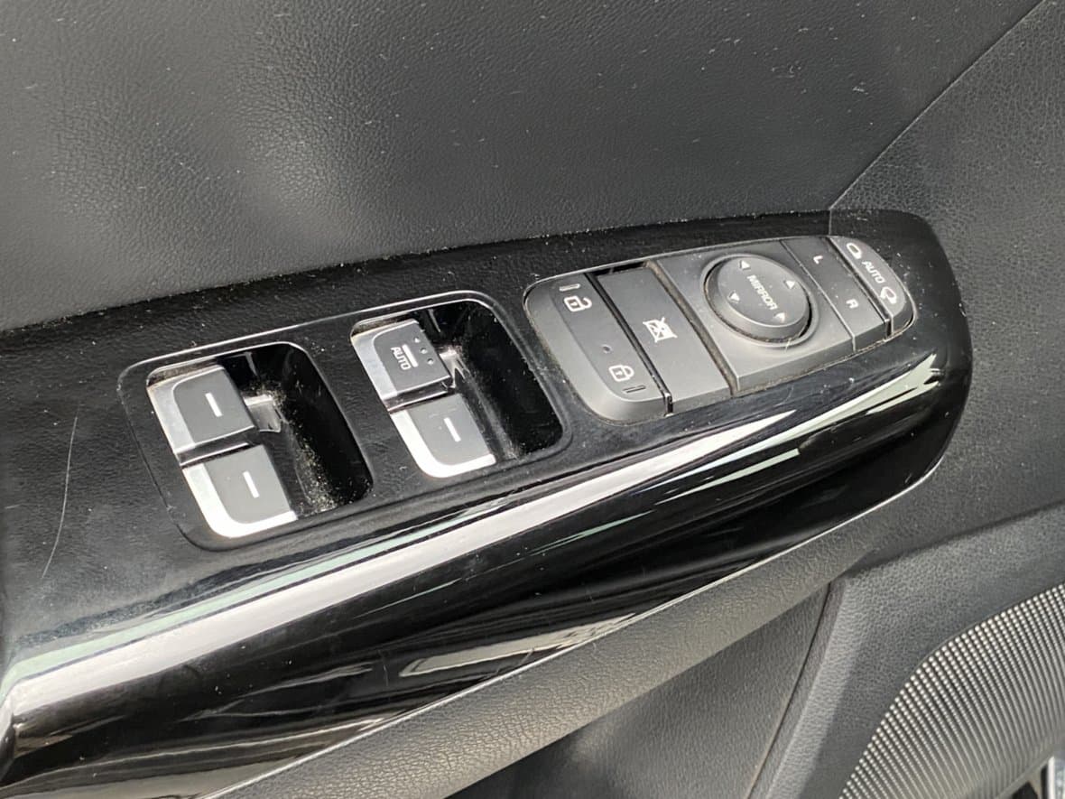 2016 Kia SPORTAGE - 12