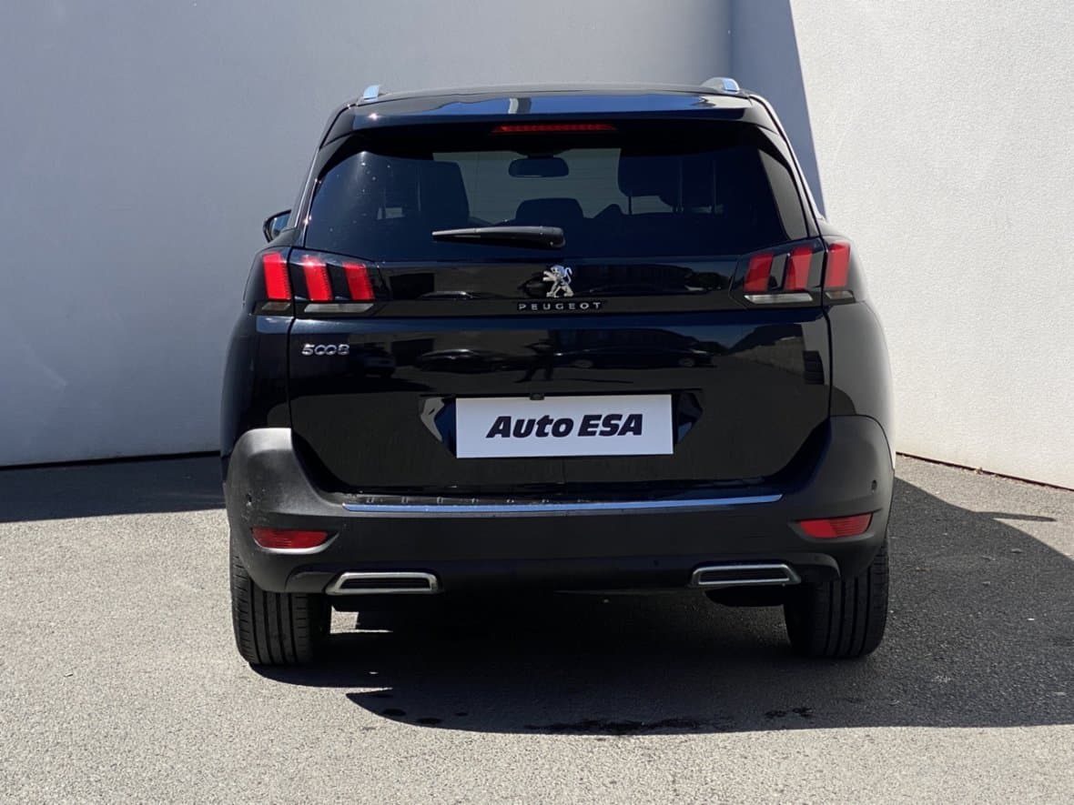 2018 Peugeot 5008 - 5