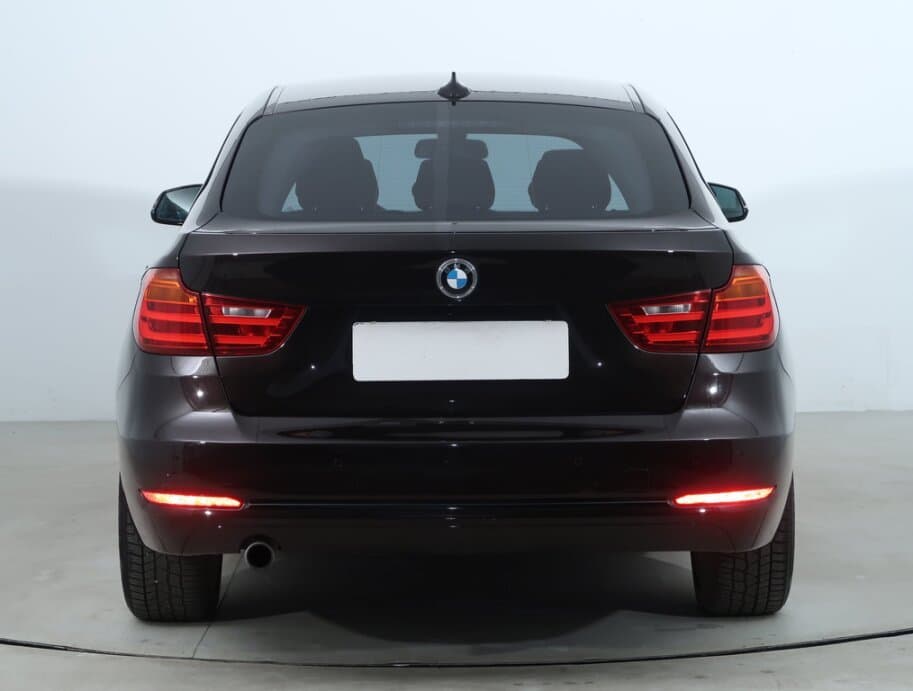 2014 BMW 3-SERIES - 6