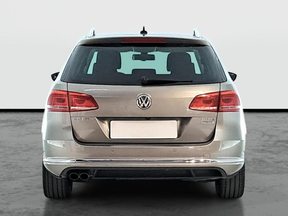 2013 Volkswagen PASSAT - 6