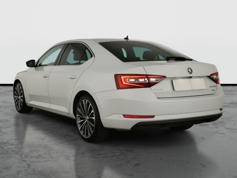 2017 Škoda SUPERB - 5