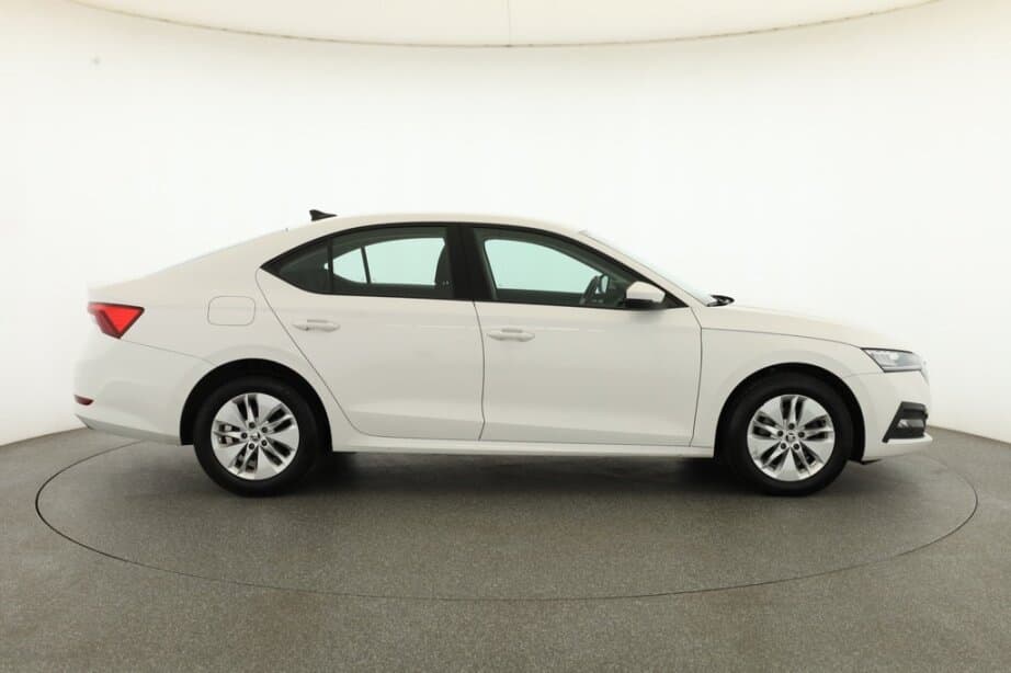 2022 Škoda OCTAVIA - 8