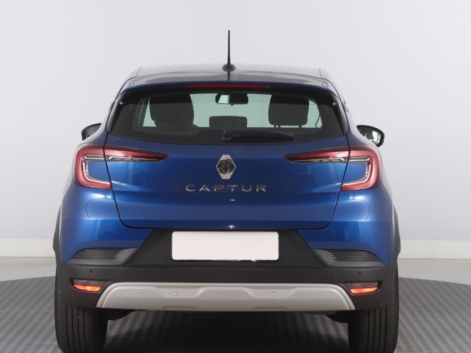 2023 Renault CAPTUR - 6
