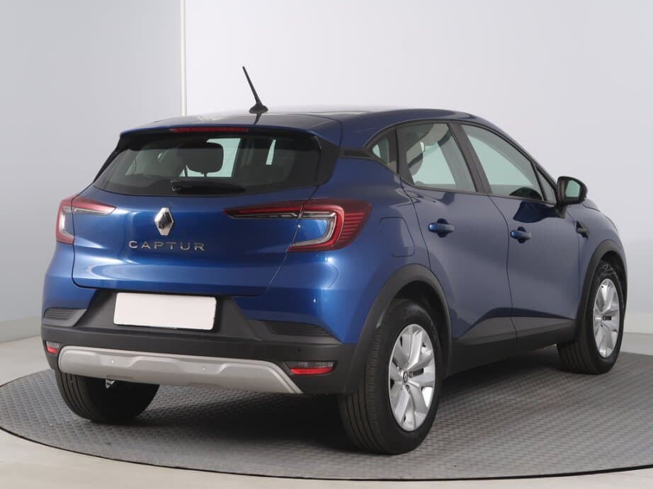 2023 Renault CAPTUR - 7