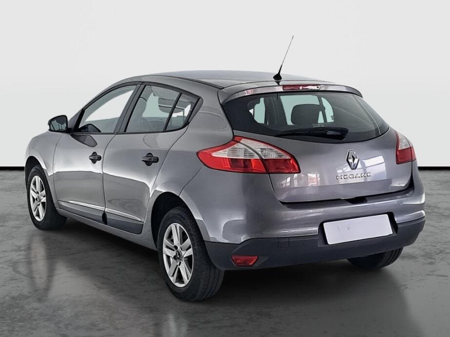 2011 Renault MEGANE - 5