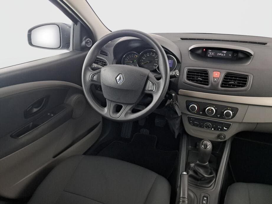 2011 Renault MEGANE - 9