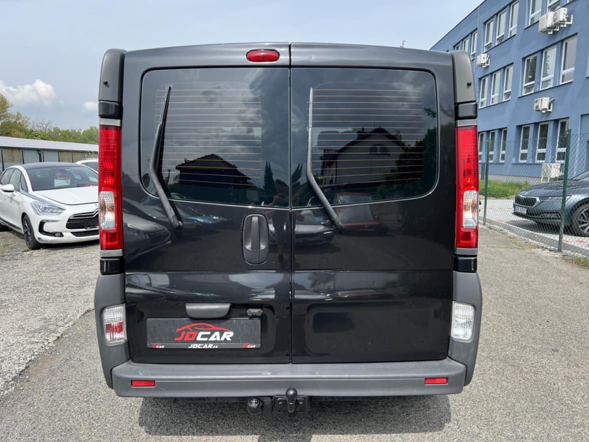 2008 Renault TRAFIC - 11