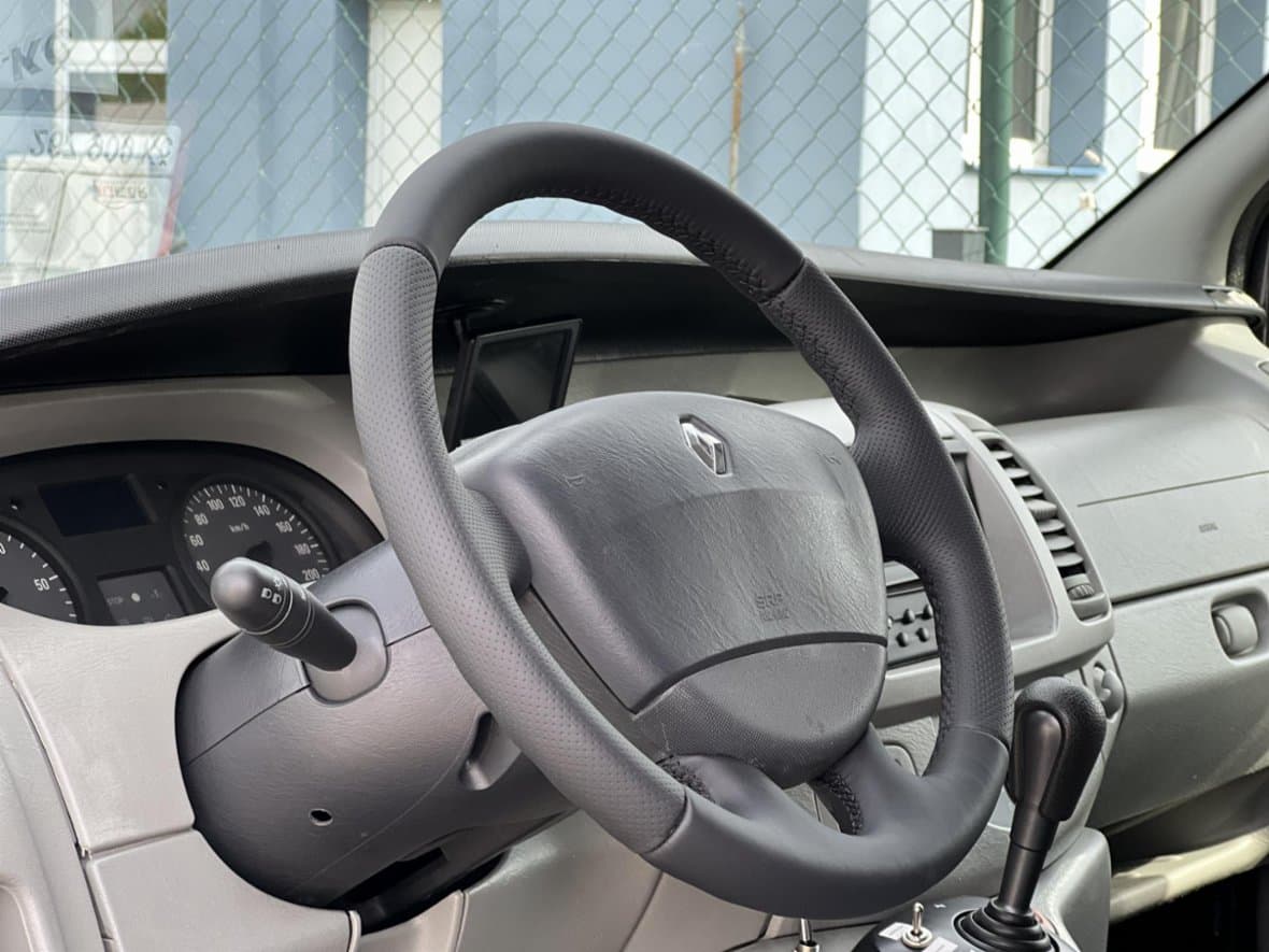 2008 Renault TRAFIC - 27