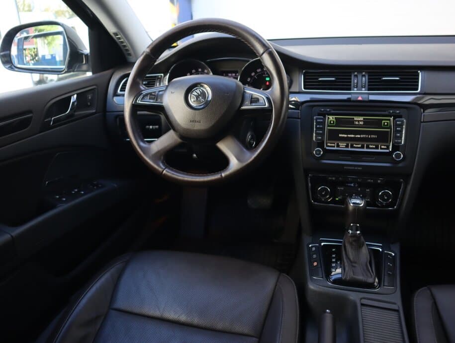 2014 Škoda SUPERB - 9