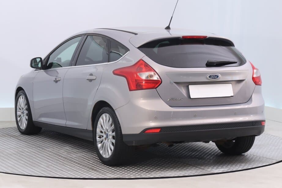 2011 Ford FOCUS - 5
