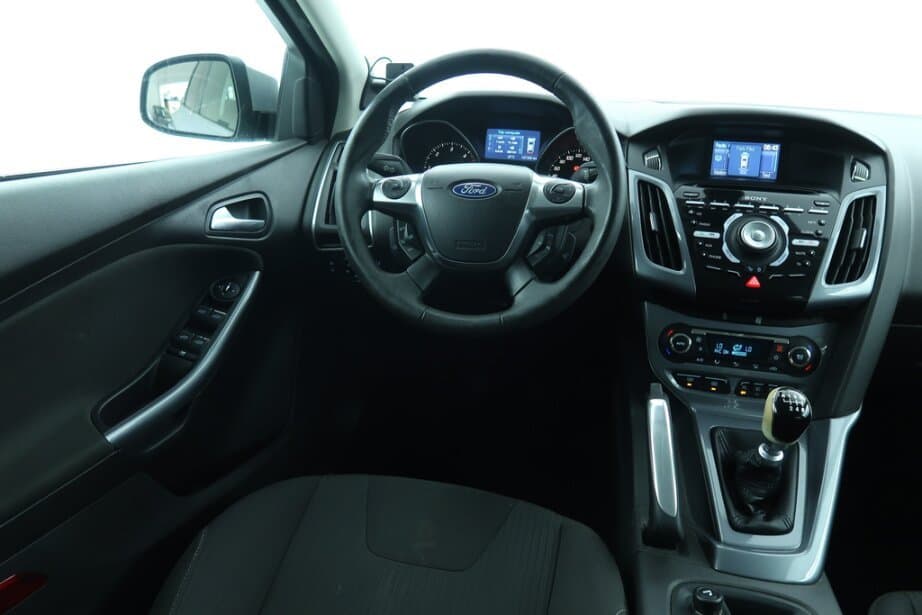 2011 Ford FOCUS - 9