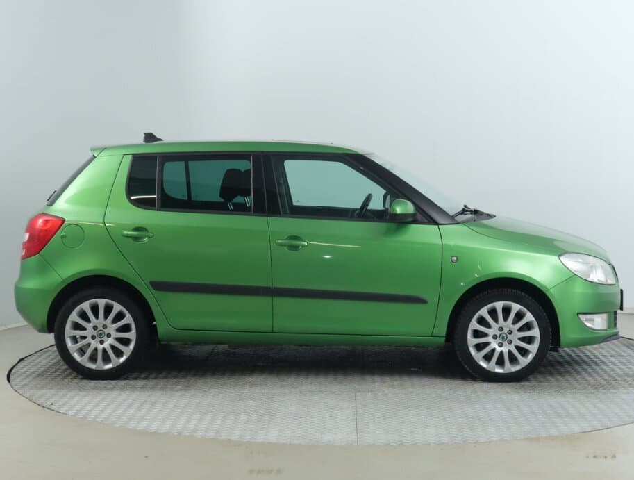 2012 Škoda FABIA - 8