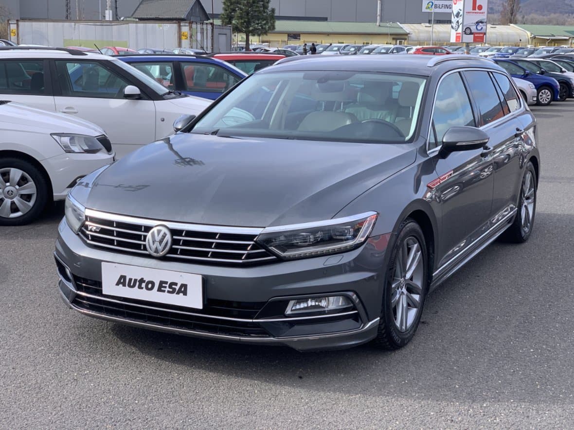 2015 Volkswagen PASSAT - 3