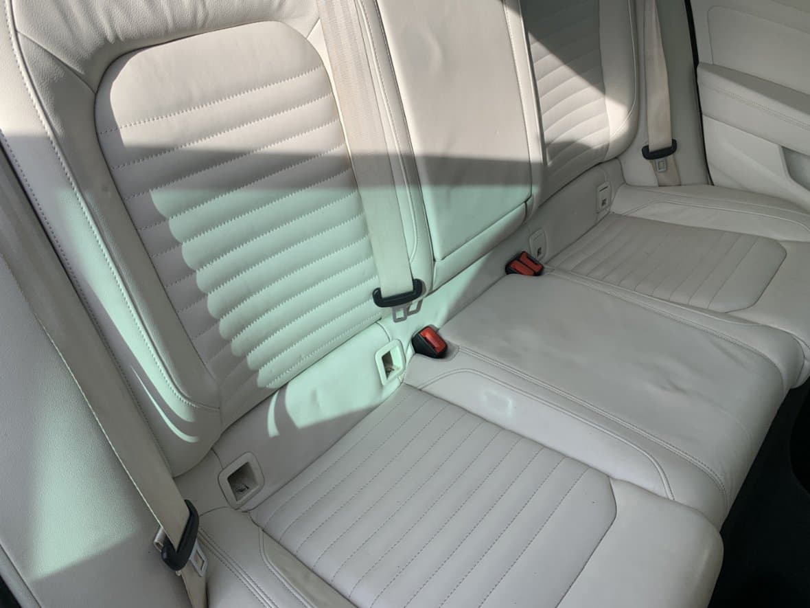 2015 Volkswagen PASSAT - 11
