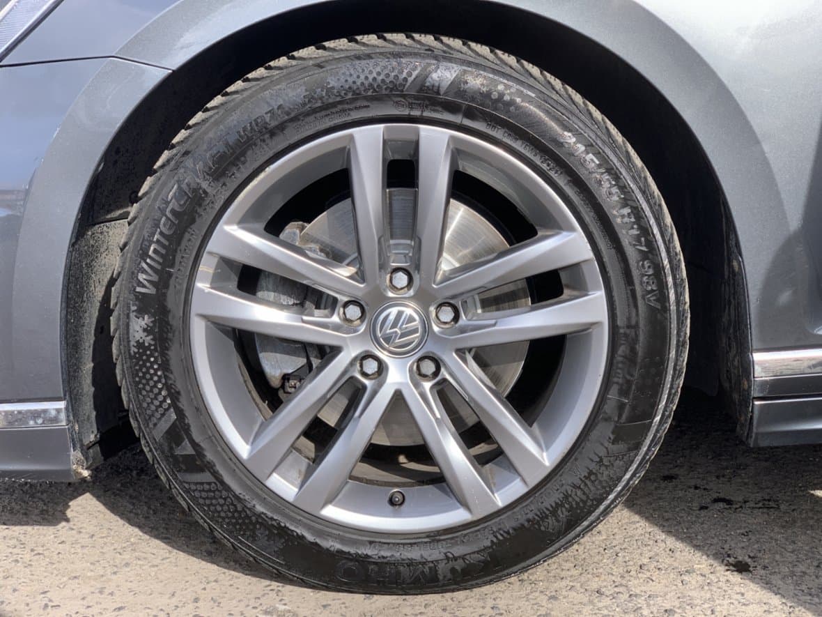 2015 Volkswagen PASSAT - 20