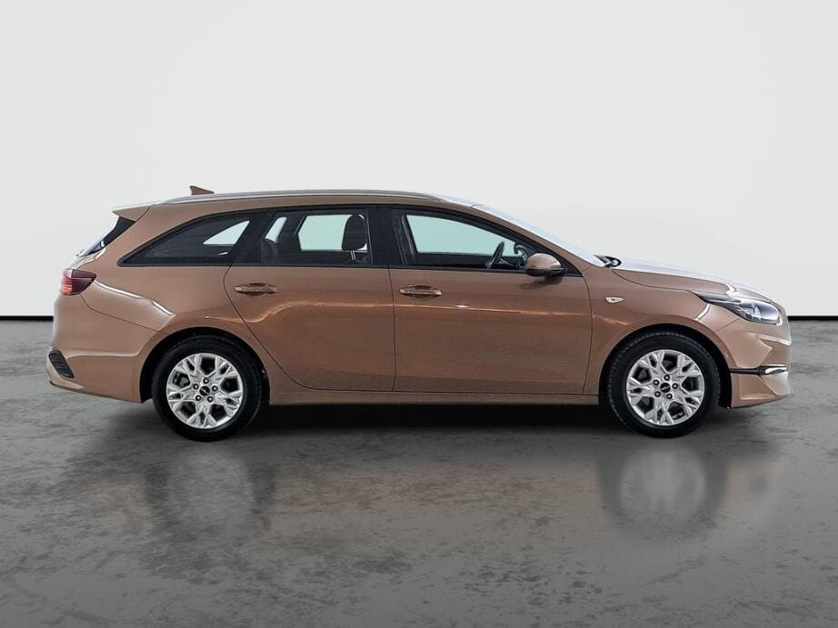 2023 Kia CEE'D - 8