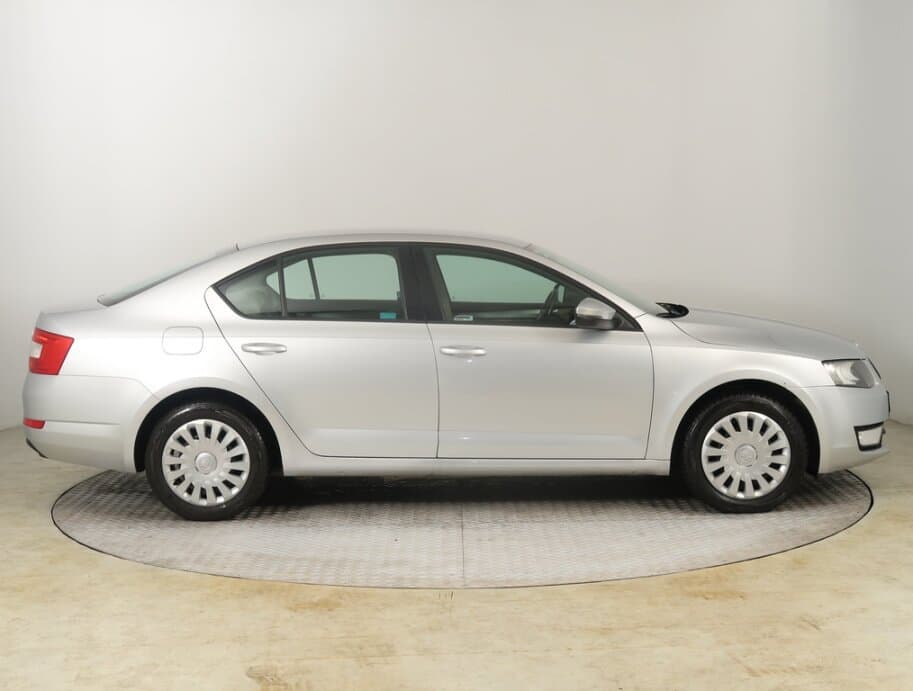 2014 Škoda OCTAVIA - 8