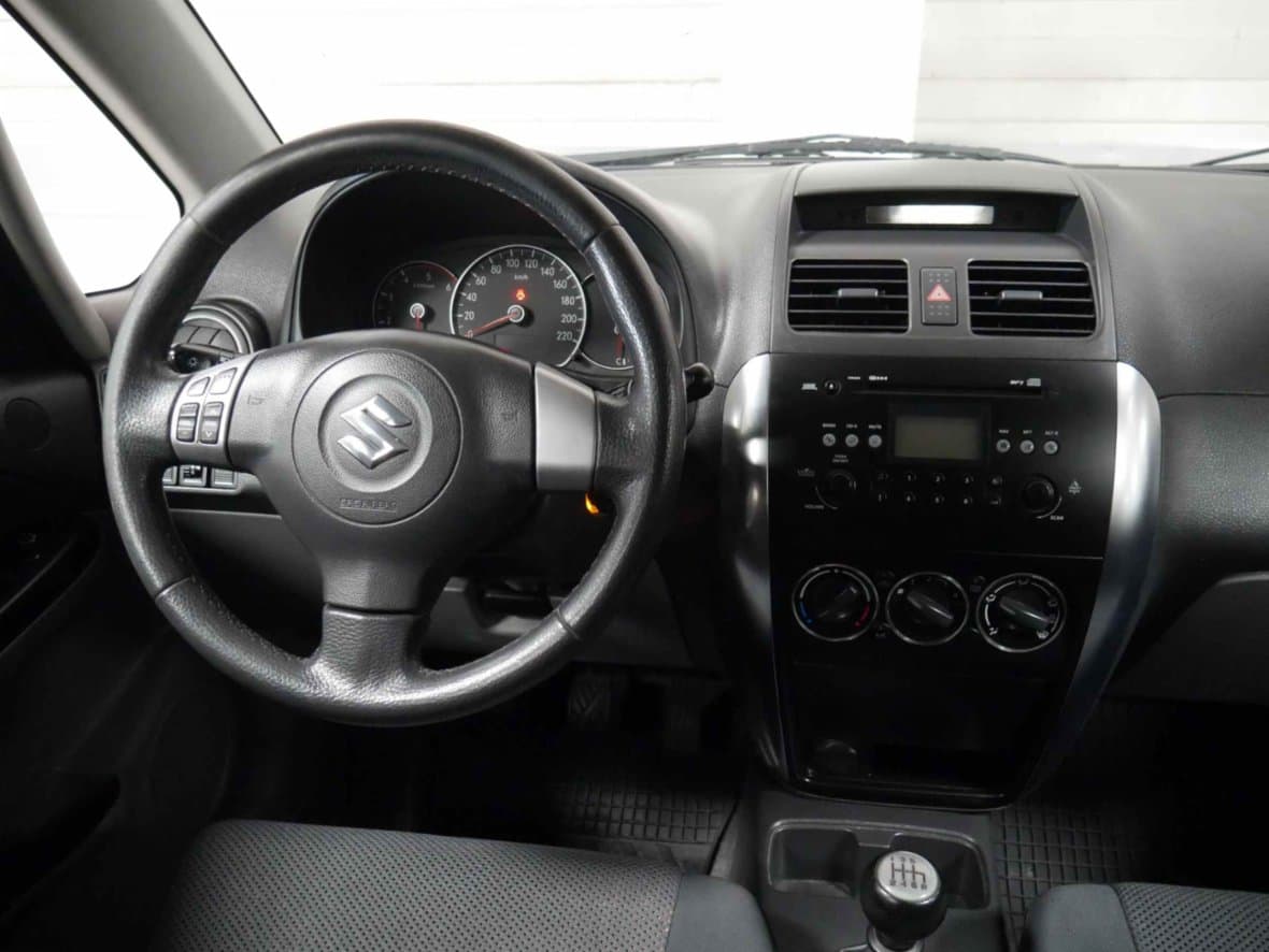 2006 Suzuki SX4 - 13