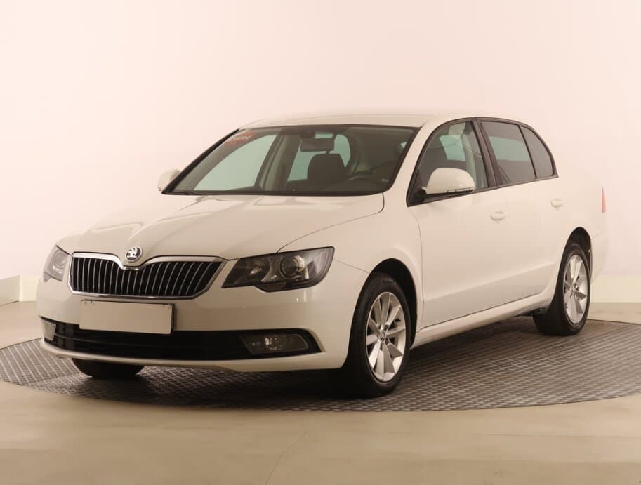 2015 Škoda SUPERB - 3