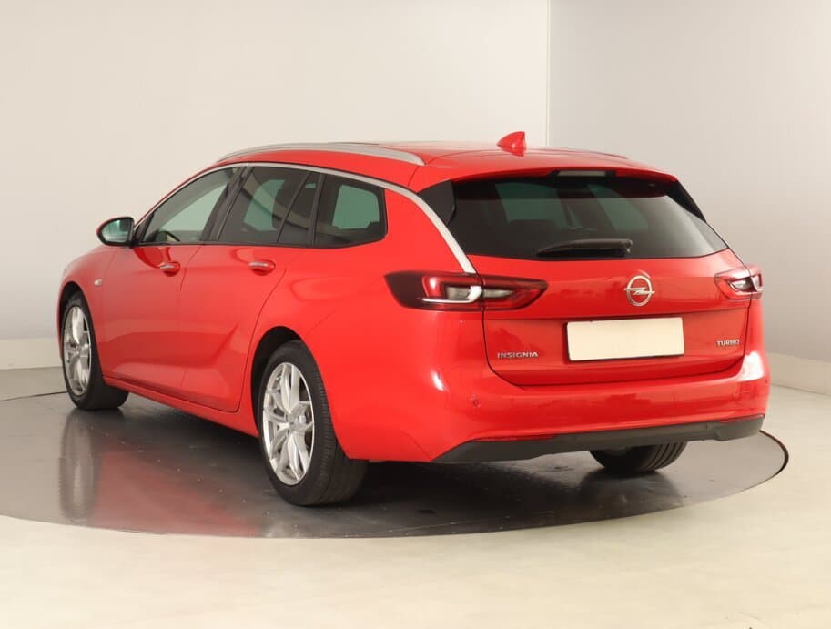 2017 Opel INSIGNIA - 9