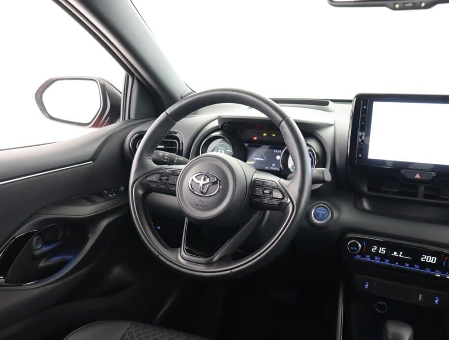 2023 Toyota YARIS - 9