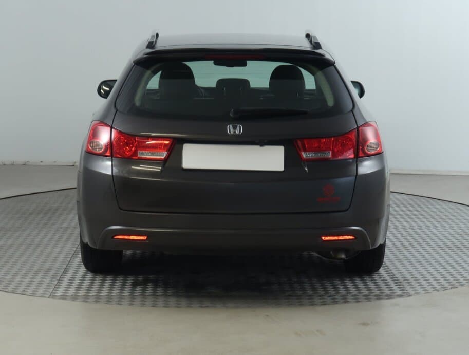 2009 Honda Accord - 5