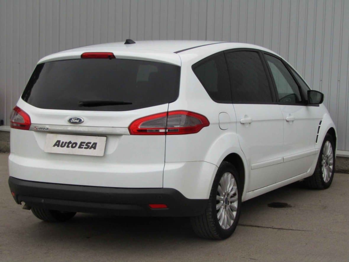 2014 Ford S-MAX - 4