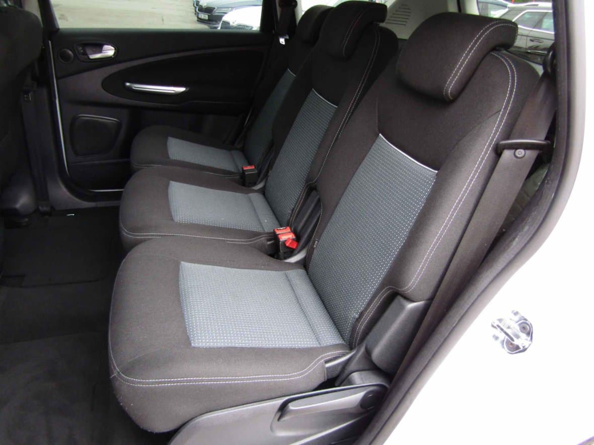 2014 Ford S-MAX - 10
